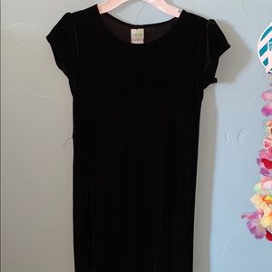 Back velvet girls dress size 7/8 by Circo